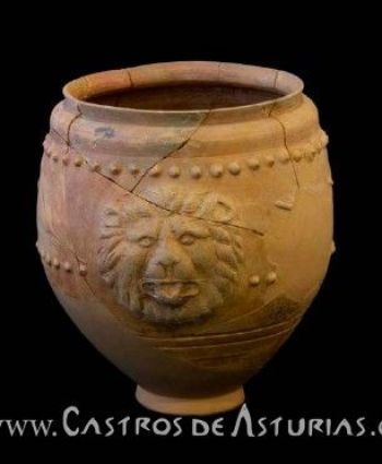 Vaso de paredes finas. Siglo I d.C. (Castro de Chao Samartín, Asturias)