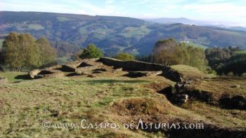 Castro de San Chuis, en San Martín de Beduledo (Allande). Foto: Ángel Villa Valdés