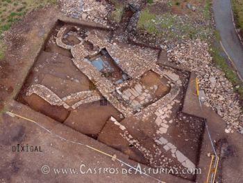 Vista cenital de la sauna de Punta Xarridal (Foto: Axa Arqueología)